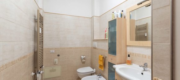 2 bedrooms Apartment in Rome, Italy No. 329369 23