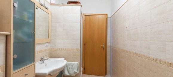 2 bedrooms Apartment in Rome, Italy No. 329369 24