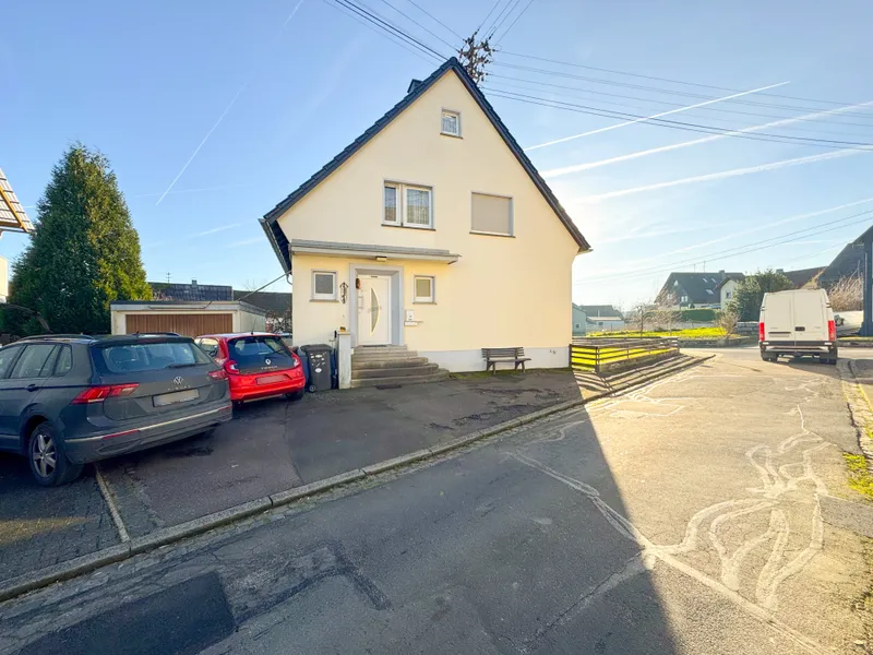 5 rooms House in Westerwaldkreis, Germany No. 44259