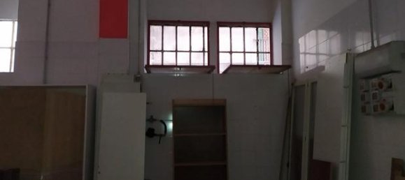 Garaje en Salerno, Italy 42 m² No. 291210 5