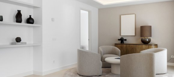 5 bedrooms Villa in Marbella, Spain No. 49826 22