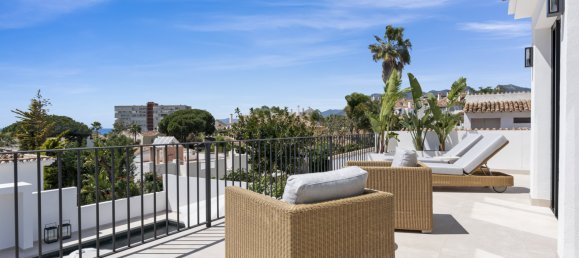 5 bedrooms Villa in Marbella, Spain No. 49826 43