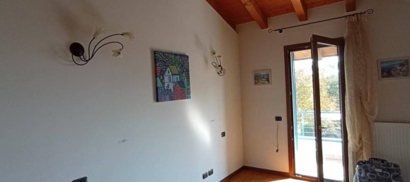 2 chambres Appartement à Udine, Italy No. 338723 10