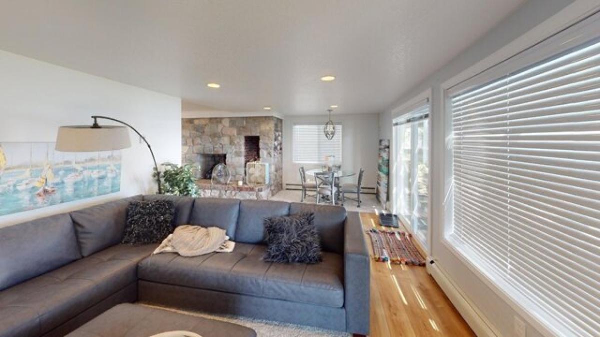 5 bedrooms House in Oscoda, USA No. 410603