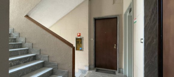 3 Schlafzimmer Wohnung in Milan, Italy, Nr. 327539 34