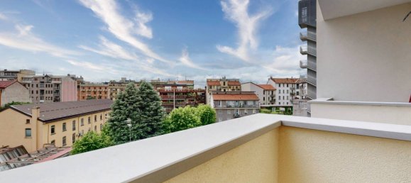 3 Schlafzimmer Wohnung in Milan, Italy, Nr. 327539 22