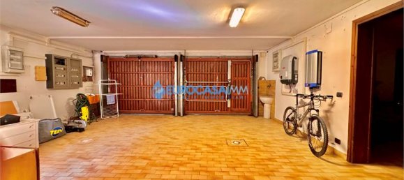 6 غرف نوم فيلا في Rolo, Italy رقم 61254 25