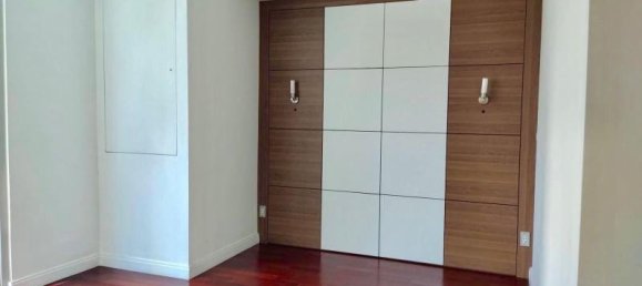 3 bedrooms Condo in Bangkok, Thailand No. 7268 12