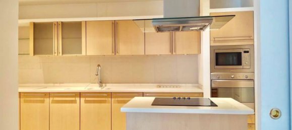 3 bedrooms Condo in Bangkok, Thailand No. 7268 4