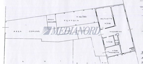 330m² Warehouse in Seriate, Italy No. 364731 15