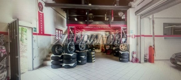 330m² Warehouse in Seriate, Italy No. 364731 6