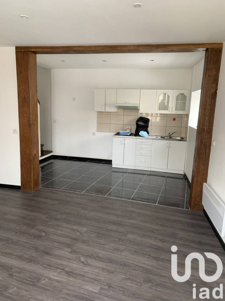 Casa de 2 dormitorios en Romilly-sur-Seine, France No. 55581