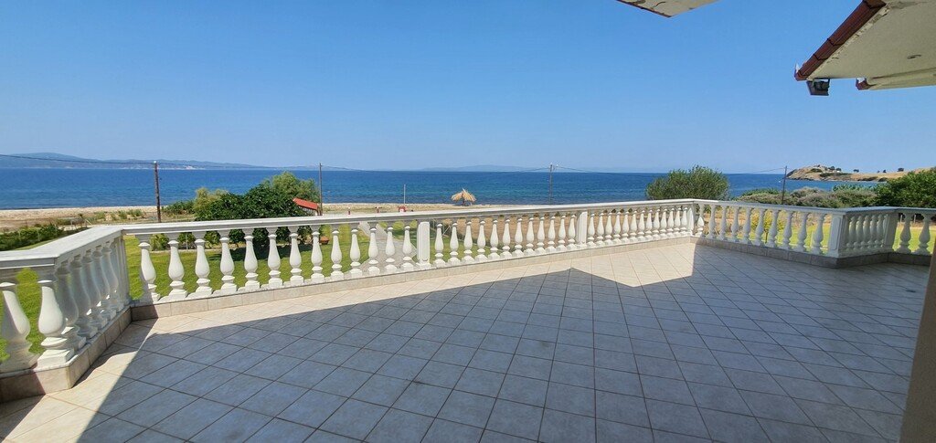 4 bedrooms Commercial property in Chalkidiki, Greece No. 2986
