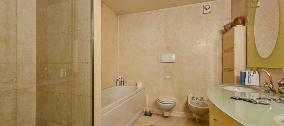 4غرفة شقة في Brescia, Italy رقم 74717 10