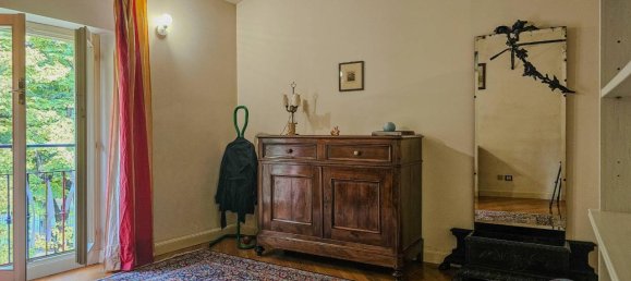 4غرفة شقة في Brescia, Italy رقم 74717 5