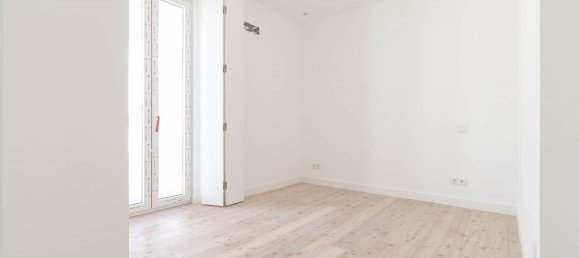 3 غرف نوم منزل ذو طابقين في Cascais, Portugal رقم 118521 19