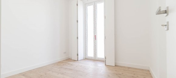 3 غرف نوم منزل ذو طابقين في Cascais, Portugal رقم 118521 15