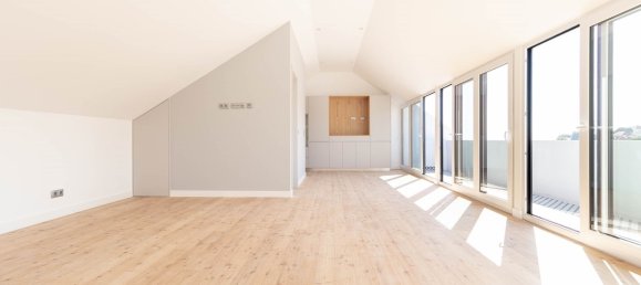 3 غرف نوم منزل ذو طابقين في Cascais, Portugal رقم 118521 5