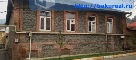 Casa de 3 dormitorios en Zaqatala, Azerbaijan No. 232 4