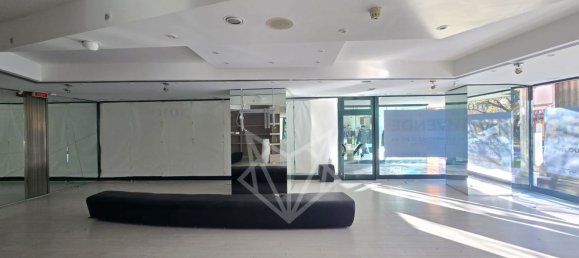 Gewerbliche Immobilie in Bastia Umbra, Italy 278m², Nr. 102118 14