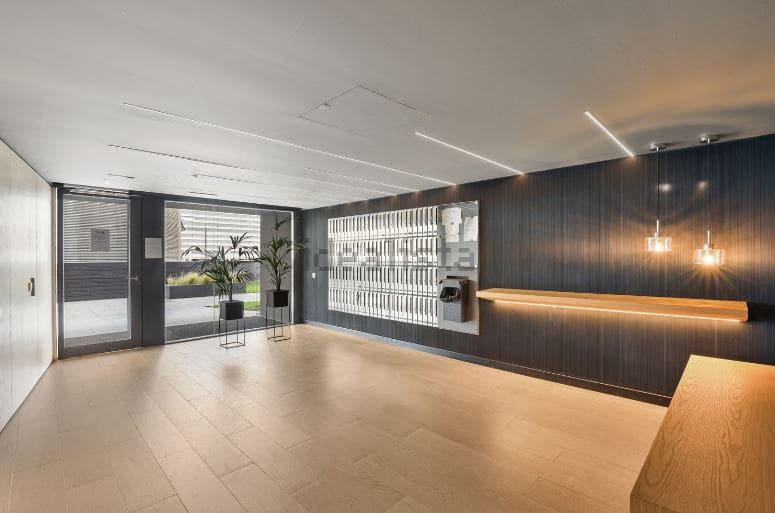 Apartamento de 2 dormitorios en Sant Martí, Spain No. 246684