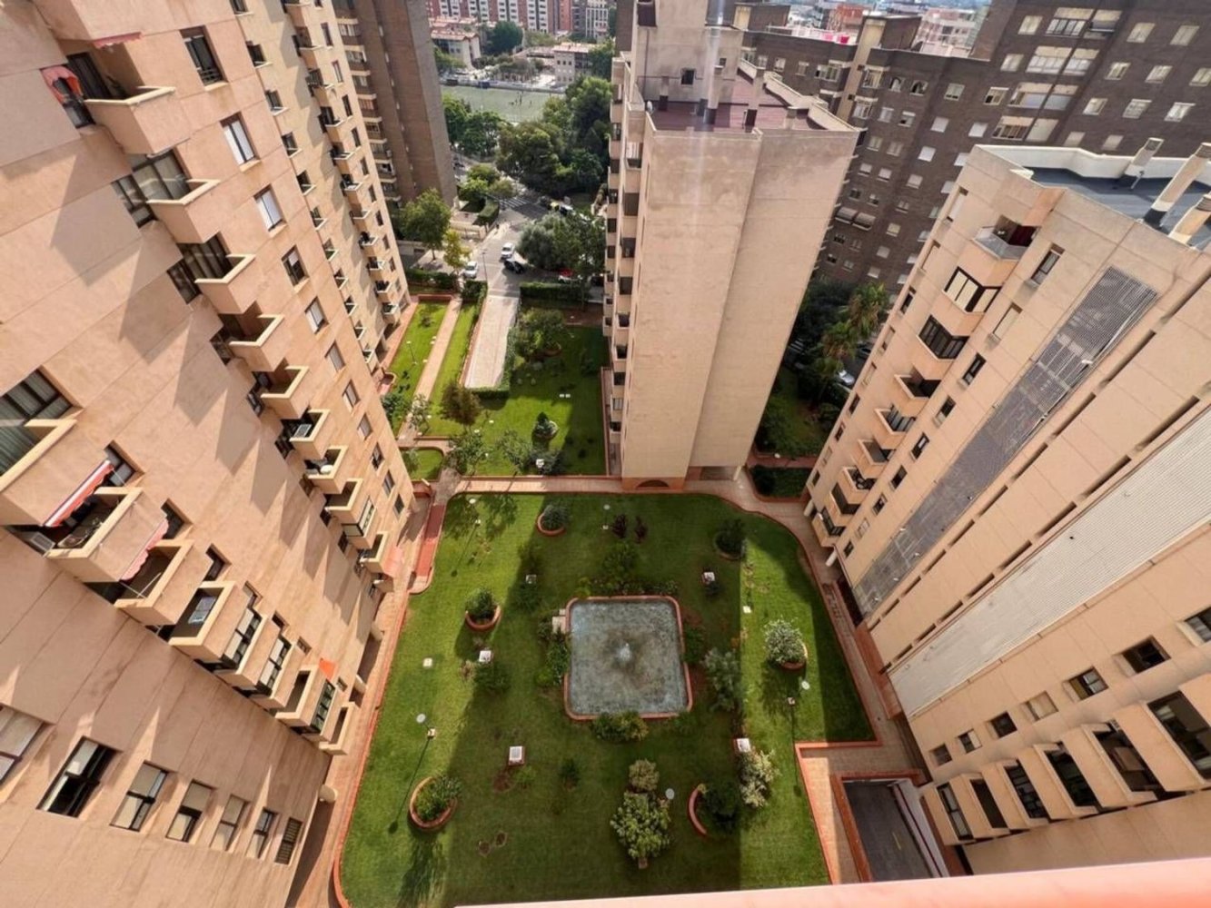 4 Schlafzimmer Wohnung in Castellon de la Plana, Spain, Nr. 251654