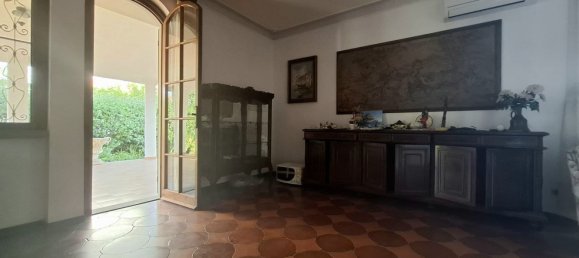 Villa de 8 habitaciónes en Viareggio, Italy No. 153032 23