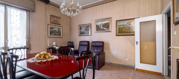 5غرفة شقة في Bologna, Italy رقم 33657 49