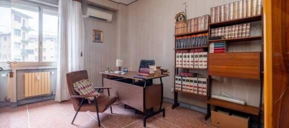 5غرفة شقة في Bologna, Italy رقم 33657 35