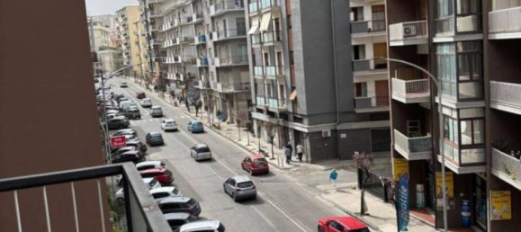 2 Schlafzimmer Wohnung in Cosenza, Italy, Nr. 36620 9