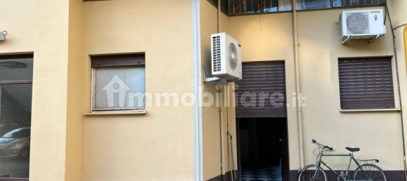1 room Commercial property in Turin, Italy No. 296401 15