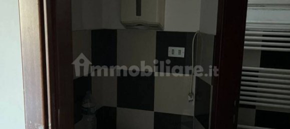1 room Commercial property in Turin, Italy No. 296401 11