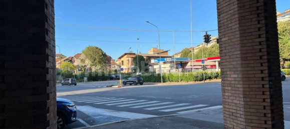1 room Commercial property in Turin, Italy No. 296401 16