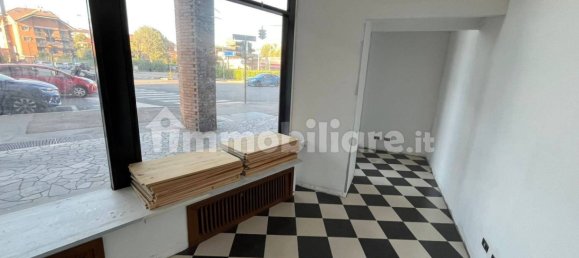 1 room Commercial property in Turin, Italy No. 296401 6