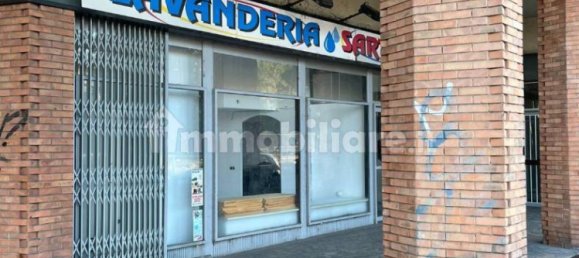 1 room Commercial property in Turin, Italy No. 296401 2