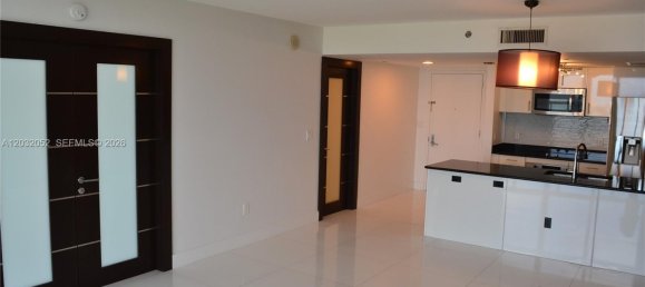 3 dormitorios propiedad comercial en alquiler en Miami, Miami-Dade, Florida, USA № 615233 27