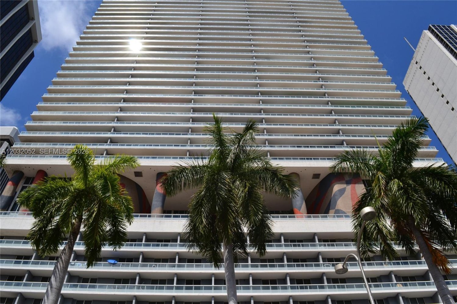 3 dormitorios propiedad comercial en alquiler en Miami, Miami-Dade, Florida, USA № 615233