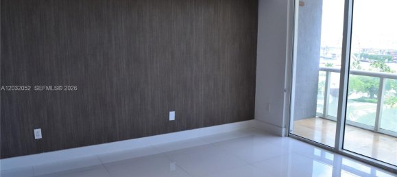3 dormitorios propiedad comercial en alquiler en Miami, Miami-Dade, Florida, USA № 615233 23