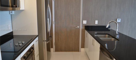 3 dormitorios propiedad comercial en alquiler en Miami, Miami-Dade, Florida, USA № 615233 30