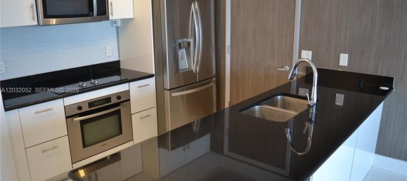 3 dormitorios propiedad comercial en alquiler en Miami, Miami-Dade, Florida, USA № 615233 29
