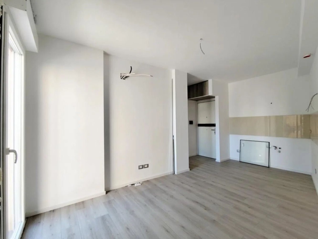 2 bedrooms Apartment in Pisa, Italy No. 350963
