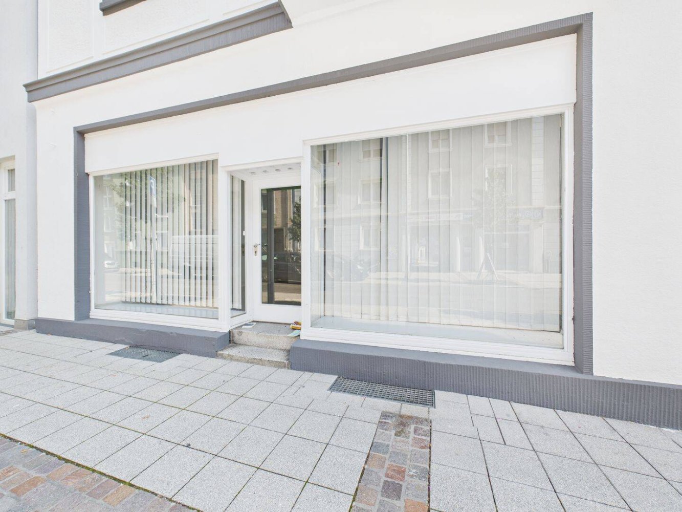 3 bedrooms Office in Baden-Baden, Germany No. 284407