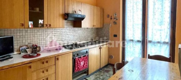 3 bedrooms Apartment in Gorle, Italy No. 322991 3