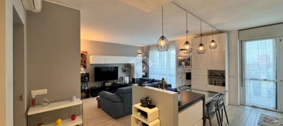 3 bedrooms Apartment in Milan, Italy No. 357910 11