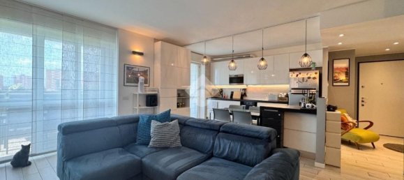 3 bedrooms Apartment in Milan, Italy No. 357910 12