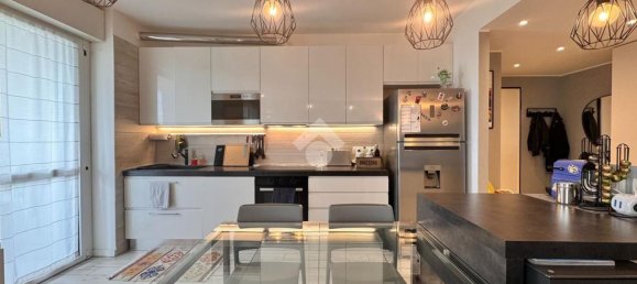 3 bedrooms Apartment in Milan, Italy No. 357910 19