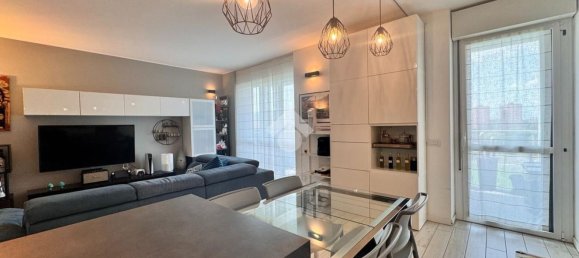 3 bedrooms Apartment in Milan, Italy No. 357910 20