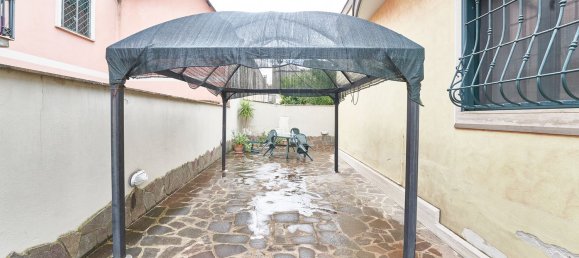 Вилла с 5 комнатами в Априлия, Италия № 72377 25