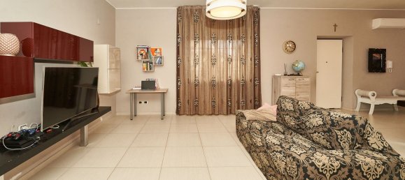 Вилла с 5 комнатами в Априлия, Италия № 72377 11