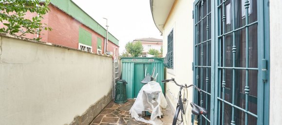 Вилла с 5 комнатами в Априлия, Италия № 72377 26